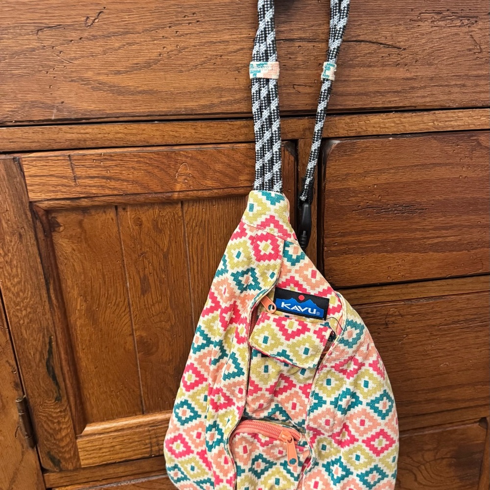 KAVU Geometric Sling Bag
